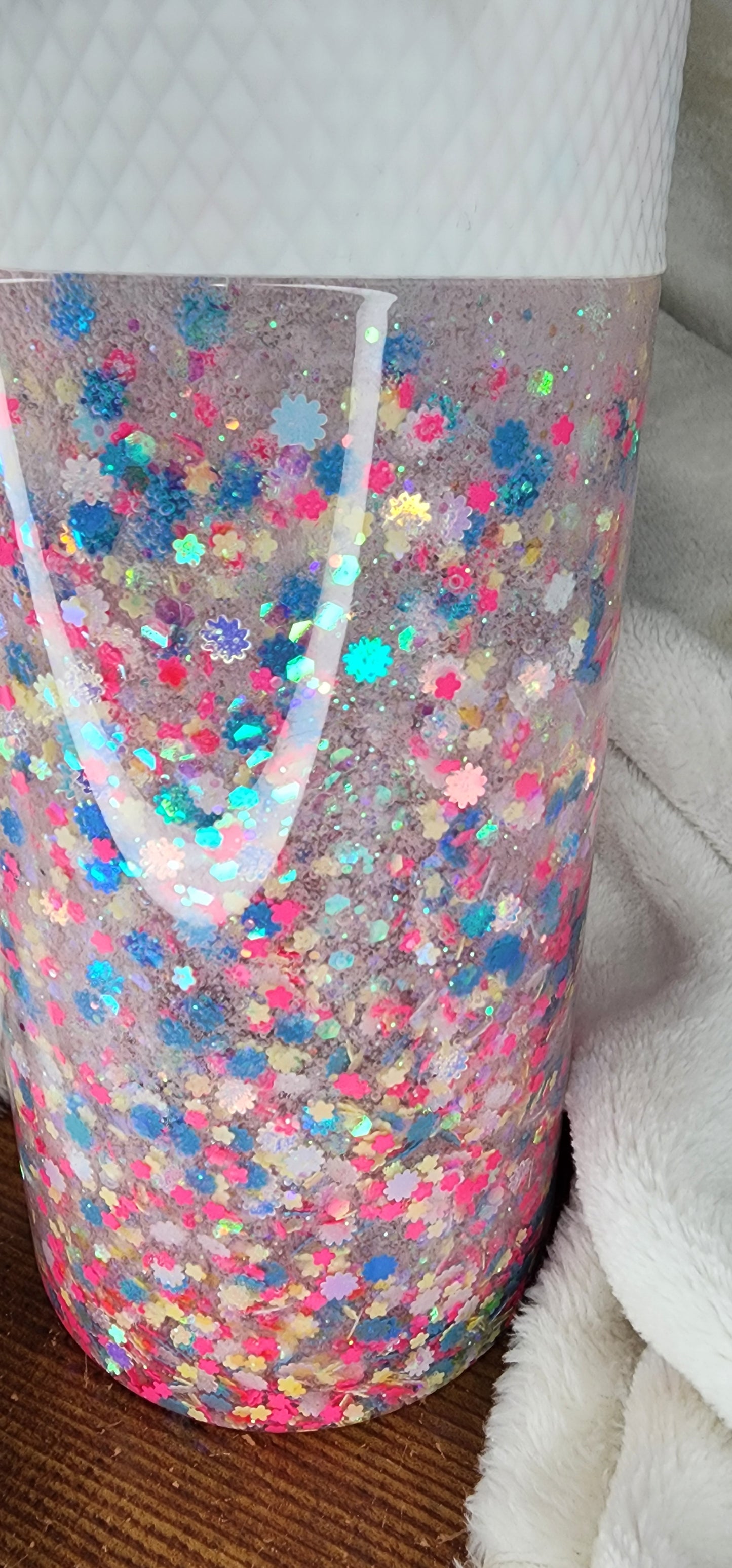 32oz Snowglobe Water Bottle