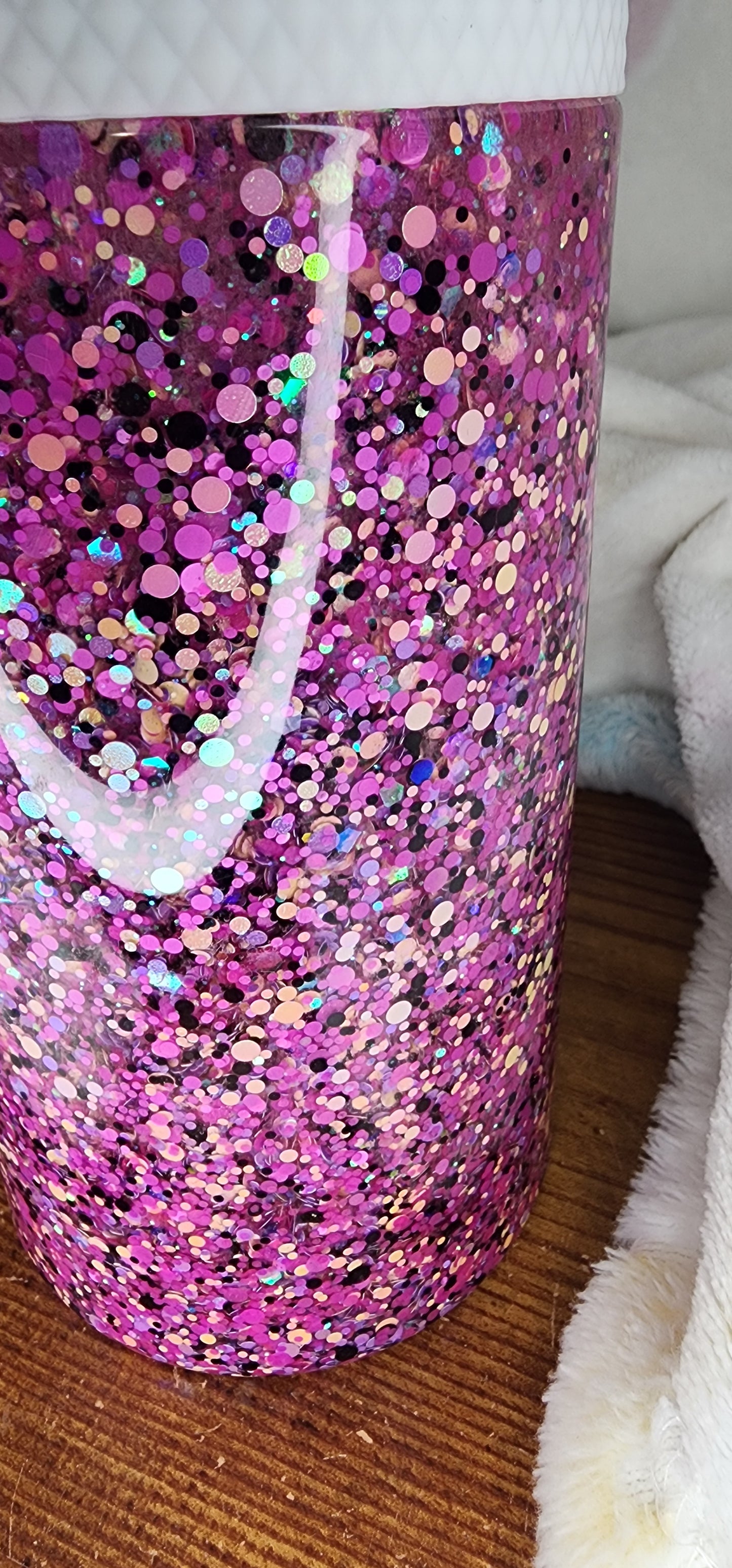 32oz Snowglobe Water Bottle