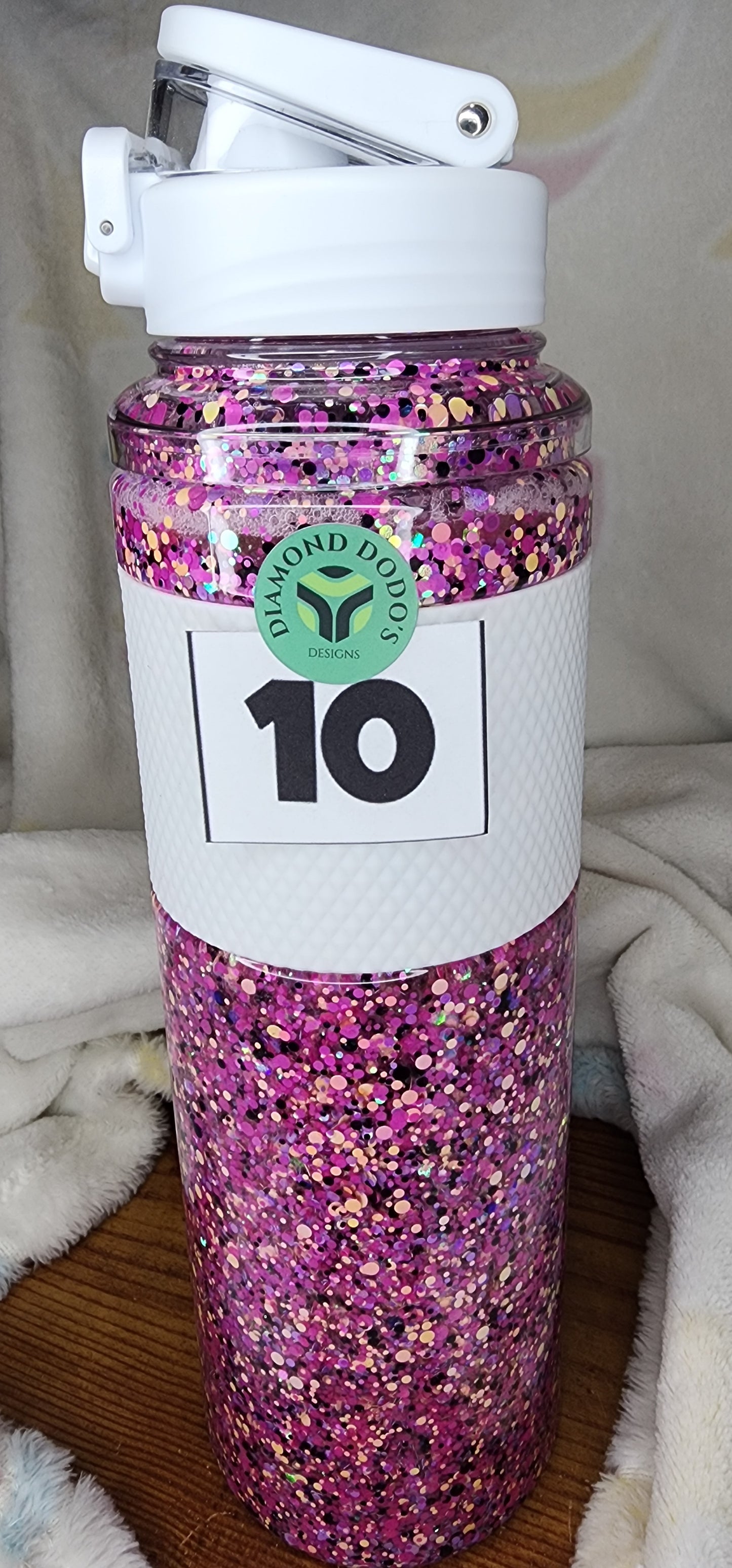 32oz Snowglobe Water Bottle
